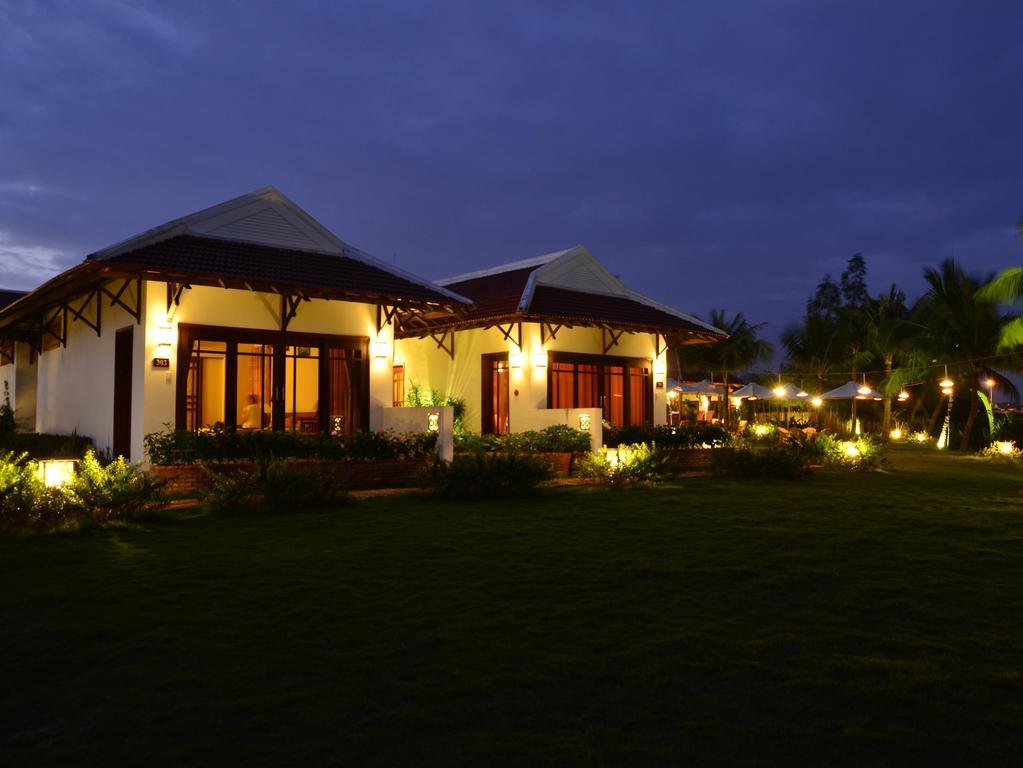 Riverside Bamboo Resort Хойан Экстерьер фото
