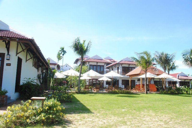 Riverside Bamboo Resort Хойан Экстерьер фото